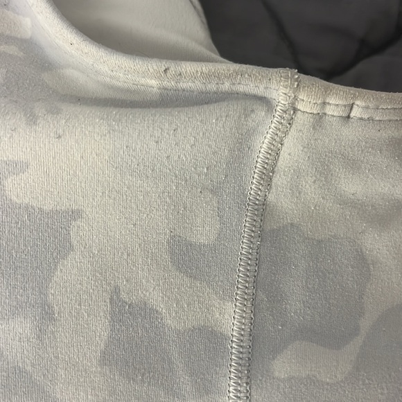 Lululemon Align tank, 10, white camo print - Picture 4 of 11
